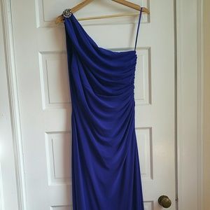 Ralph Lauren Single Shoulder Blue Gown w/Brooch